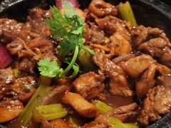 重庆鸡公煲-华盛园卷子王农家菜水库鱼