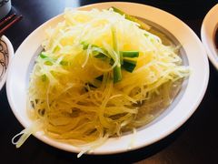 酸辣土豆丝-上名堂·鱼头好吃(体育场路店)