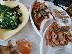 -覃记海鲜美食餐厅