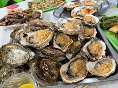-蚝哥花姐湛江烤生蚝(美丽湾市场店)