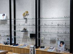 -无界眼镜MaxLess(滨江星光大道店)