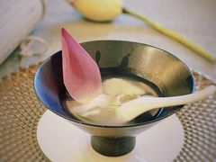-湖影中餐厅·南京金茂威斯汀大酒店