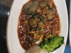 -乔家小院•本地小海鲜•非遗驴肉(万年泉路店)