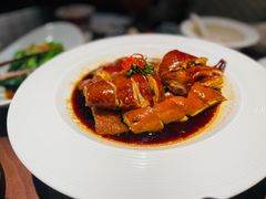 -海派悦庭·海胆烧麦·新融合菜(凯德广场店)