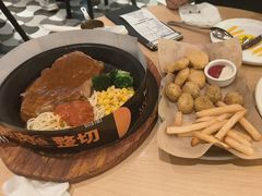 -菲滋意式餐厅(富阳东方茂店)