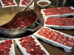 -来龍儿鲜切牛肉自助老火锅