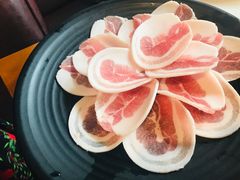 -唯成•韩国炭火烤肉 유성고기