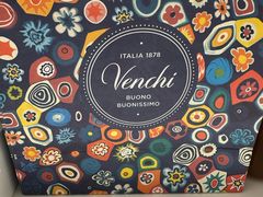 -VENCHI 闻绮(北京国贸商城店)