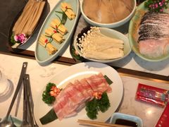 -捞神煲汤火锅(湖滨商业街店)