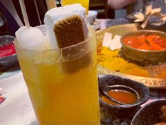 创·世纪菠萝菠萝冰-哥老官重庆美蛙鱼头(宝山龙湖店)