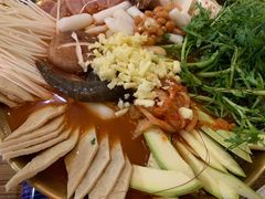 部队火锅-冰川延边料理·炭烤串(原小木屋店)