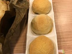 酥皮焗叉烧包-添好运点心专门店(中环IFC店)