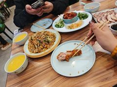 -合合春饼·酱骨·东北菜(潘家园店)