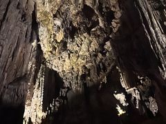 -波斯托伊纳溶洞