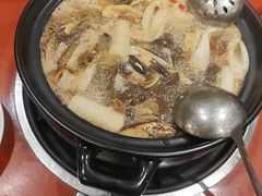 -菌之家·专业纯野生菌火锅·特色炒菌