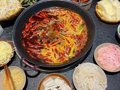 -四小区火锅·巷子里的重庆火锅(花照壁店)