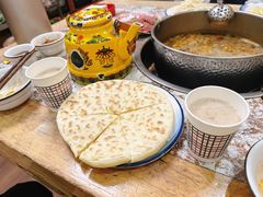 -乳仔牛牦牛汤锅 烤羊排(松潘古城店)