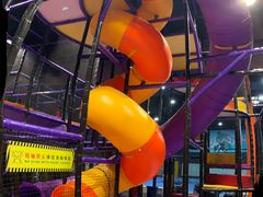-Tenker Club弹刻极限主题公园 · 蹦床 · 团建 · 生日派对(大关店)