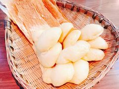 -有红鸡毛店·川菜(建设路店)