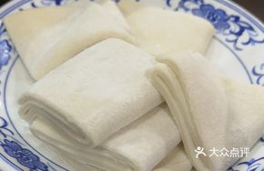 Freshly Pulled Chewy Noodles