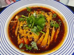 -茅台镇网红溶洞餐厅·茅帮菜馆