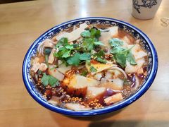 手工面片-京穆兰牛肉面(临洮店)