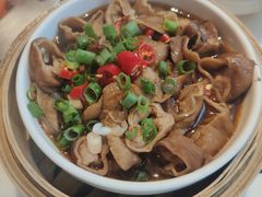 -喜悦小串丹东小黄牛海鲜烧烤大排档(民主广场店)