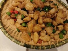 -万重锦·人文川菜馆(骡马市店)