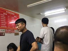 -何记酿皮店(西流湾店)