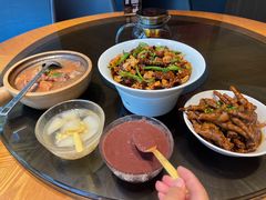 -鑫小城故事·藕汤·家常菜(台北一路总店)