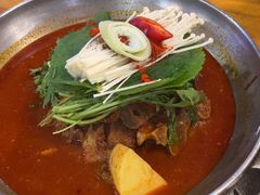 -喇喇排骨火锅·传统韩式脊骨汤(望京西园总店)