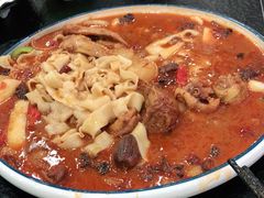 -撒拉人家.酸菜牦牛肉火锅