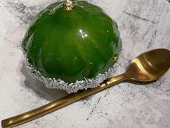 椰丝抹茶慕斯-闻见中国海南菜(K11店)
