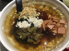 -钢管厂歆瑞源油卤串串香(春熙路太古里店)