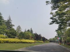 -上海怡沁园度假酒店