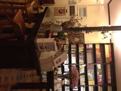 iphone_upload_pic-良友书坊(安徽路店)