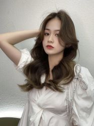 -AYO SALON