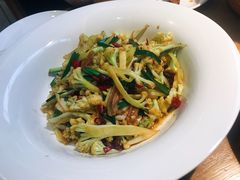 -费大厨辣椒炒肉(万家丽一店)