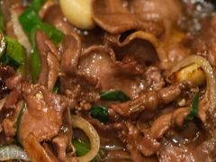 啫啫猪舌煲-小粤楼·怀旧粤菜(万辉国际广场店)