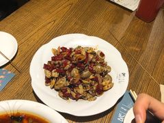 香辣花甲-别院里音乐餐酒吧(双流航空港店)