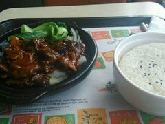-东方既白(黄兴路大润发店)