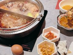 -一绪に寿喜烧(荟聚店)