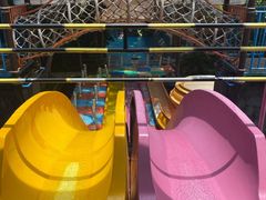 -三亚湾海居铂尔曼度假酒店