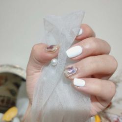-YCai简薇美甲美睫美妆