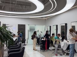 -ON STAR SALON