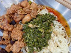 鸡酱骨烤肤葱油拌面-阿金大白·上海菜馆(新天地店)