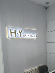 -H·Y HAIR SALON烫发·染发·造型