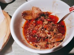-老湖南民间菜·牛肉十八炒(花都店)