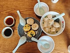 -鑫震源·苏式大虾生煎(山塘街店)