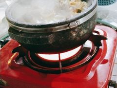 -墨脱石锅椰子鸡•香草鸭•东山羊(大东海店)